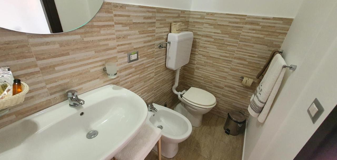 겔라 Lindos B&B 외부 사진